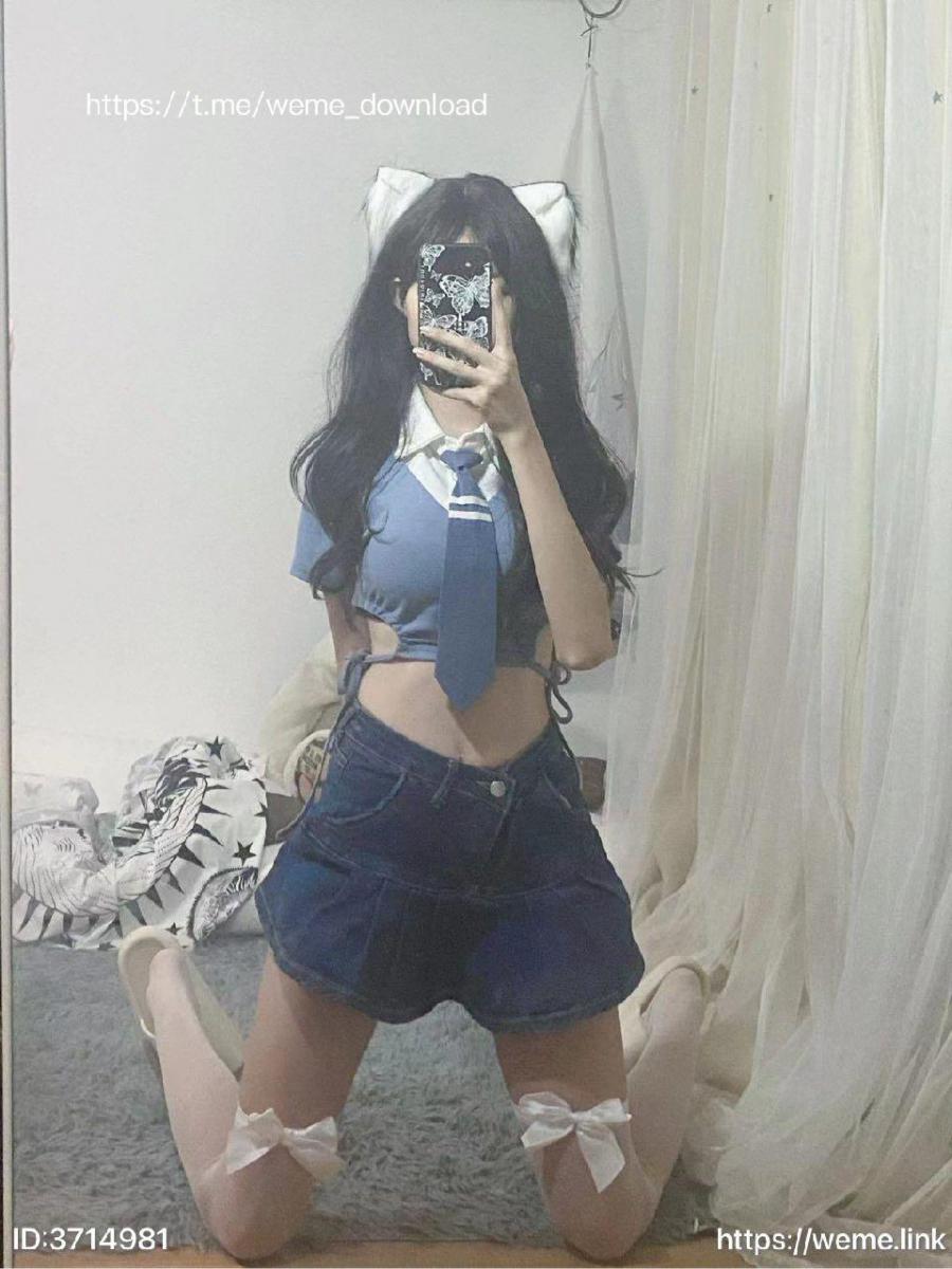 小哭包不哭 2023-06-20 17:56:21 夏天的晚风真舒服😜照片18p 第1张