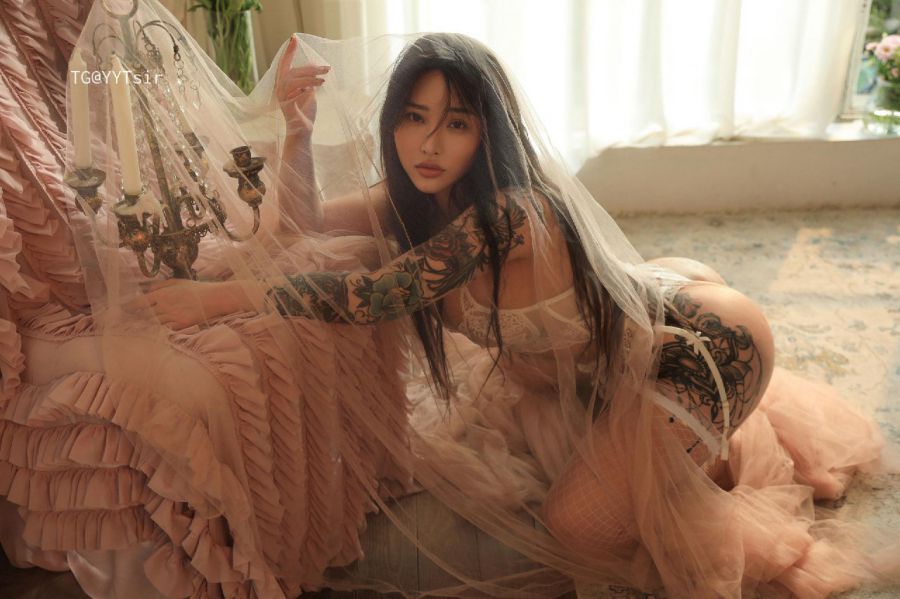 宋昱欣Hitomi 2023-11-03 17:26:24 白色蕾丝花边透视bijini👙嘉宾帖 第7张