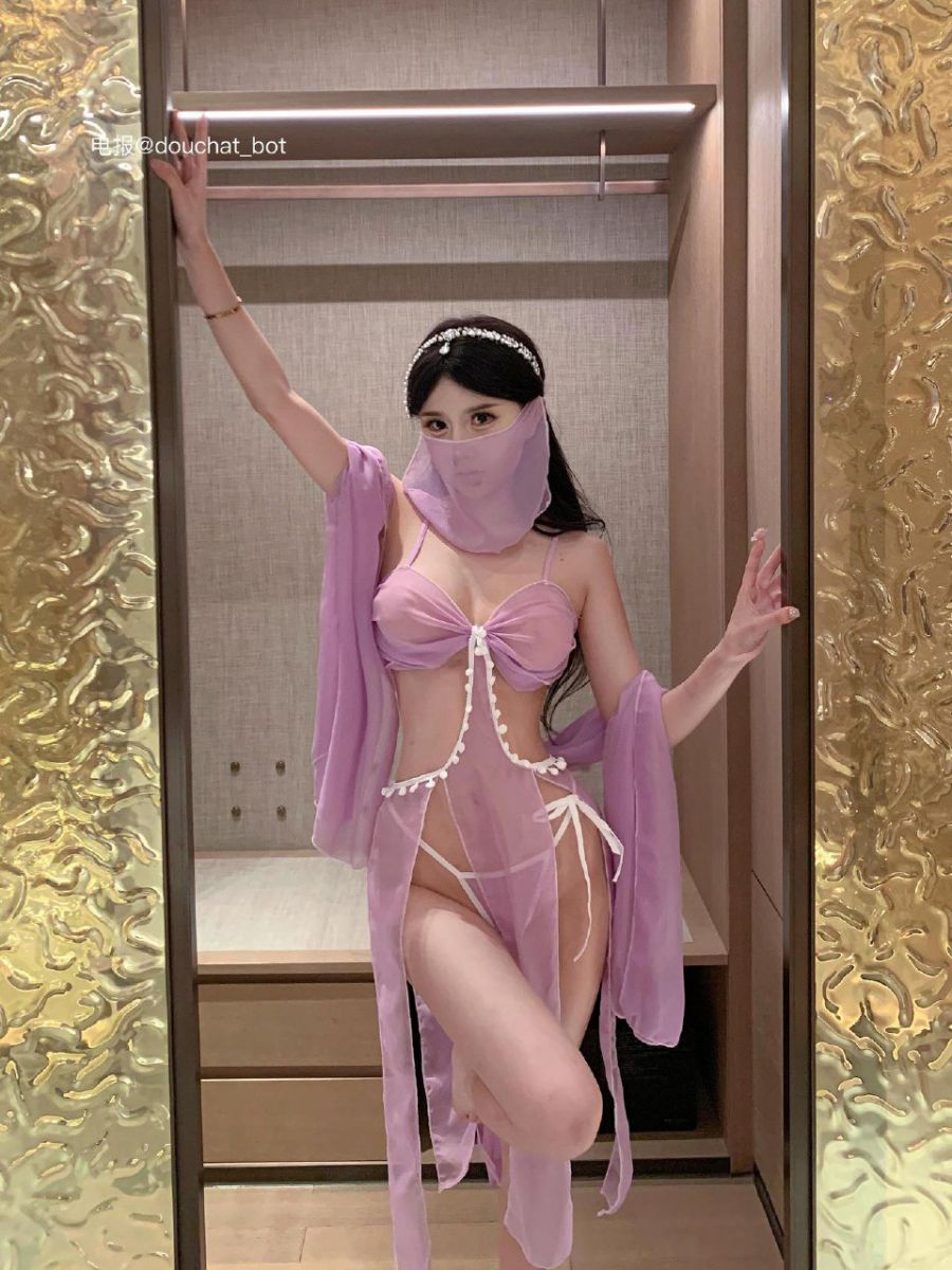 炸蛋Boom 2024-01-16 15:40:32 嘉宾专享帖 清纯古装西域风情👙细腻的美腿翘臀酥胸 Q版御姐 第1张