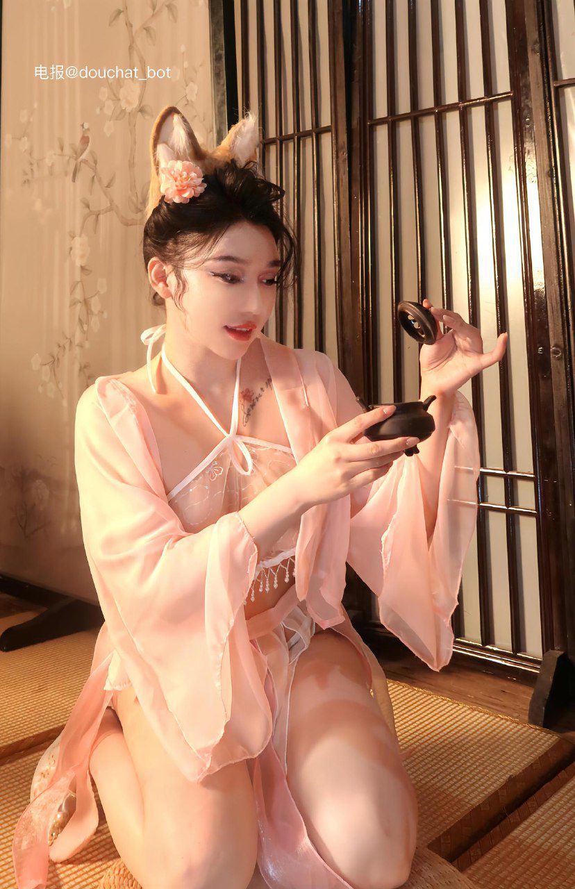 Eliya赵尹君伊 2024-04-05 21:20:35 请尽情吩咐妲己,主人 教母eliy 第4张