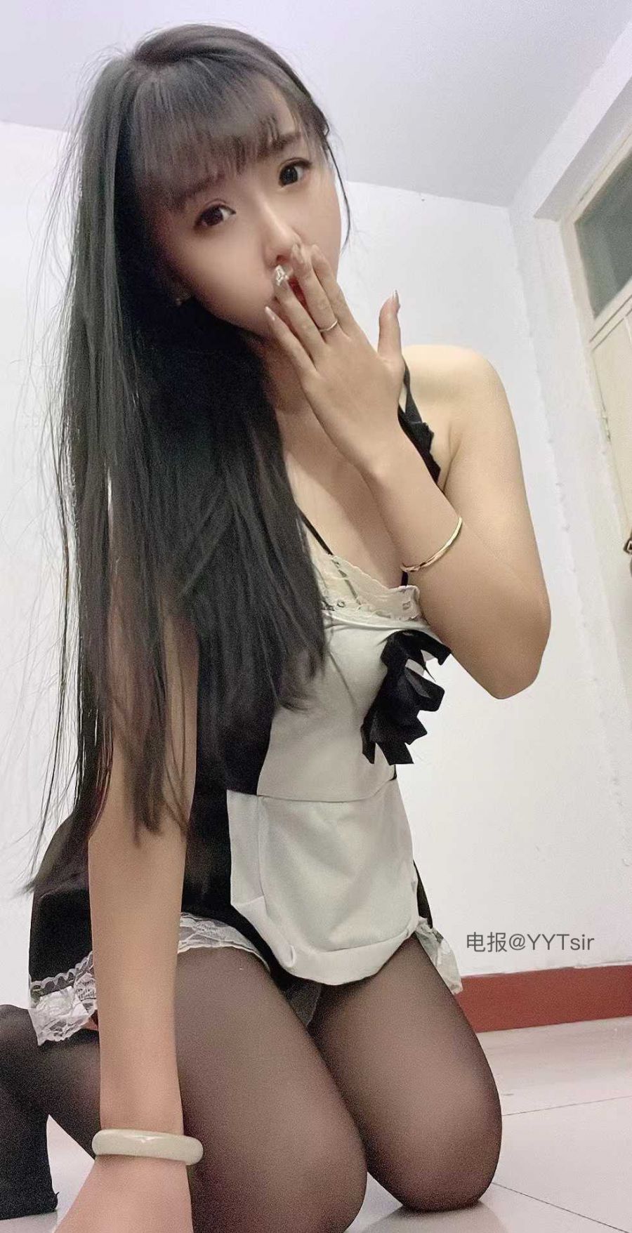 小苏苏秘密空间 2024-04-08 21:18:07 专拍 第3张