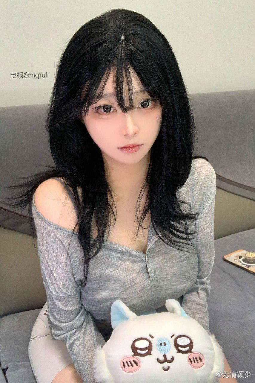 无情颖少 2024-06-21 15:06:06 喜欢的永远不是类型,是感觉~ 第10张