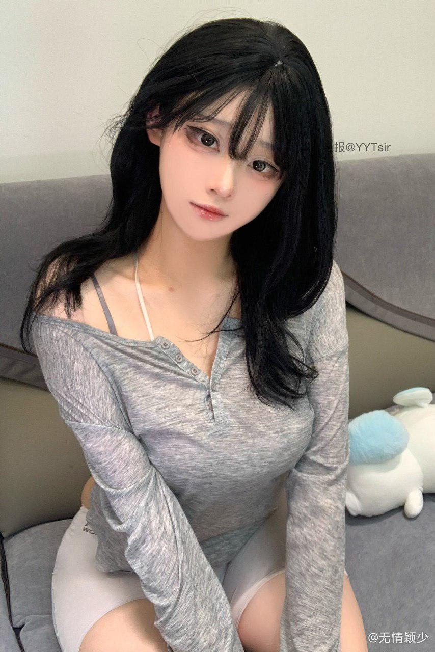 无情颖少 2024-06-21 15:06:06 喜欢的永远不是类型,是感觉~ 第11张