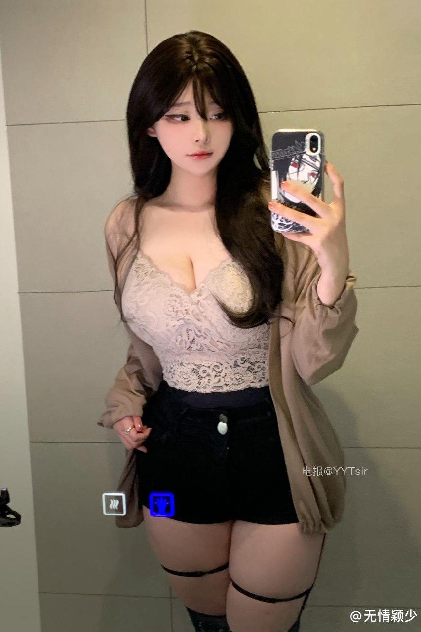 无情颖少 2024-07-16 11:00:00 你看着我的眼睛 真的没感觉吗 第8张