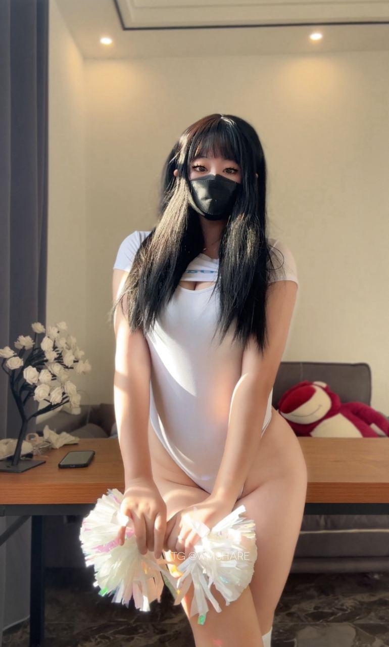 秋不吃鱼 截止2024-07-19日前资源 照片 590p 秋秋不要吃鱼 第305张