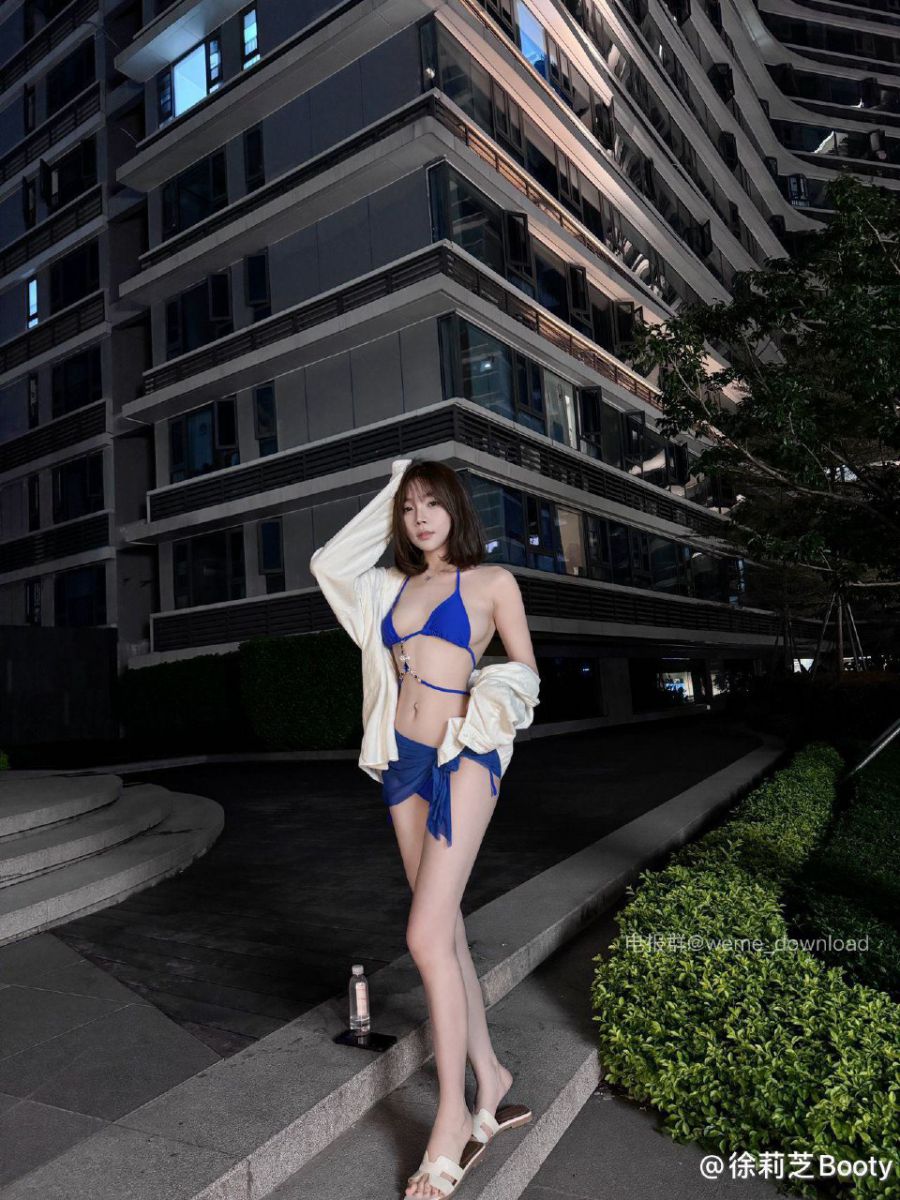 Booty徐莉芝 2024-10-20 20:13:32 想给你一脚 又怕你舔我的脚 lychee 第5张