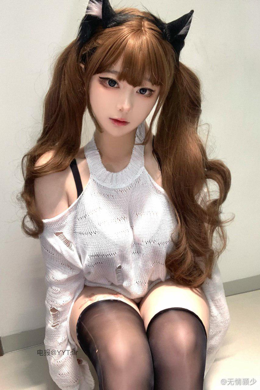 无情颖少 2024-10-30 17:05:05 男友视角🤤刺裸 丝足诱惑～女王即视感  第2张