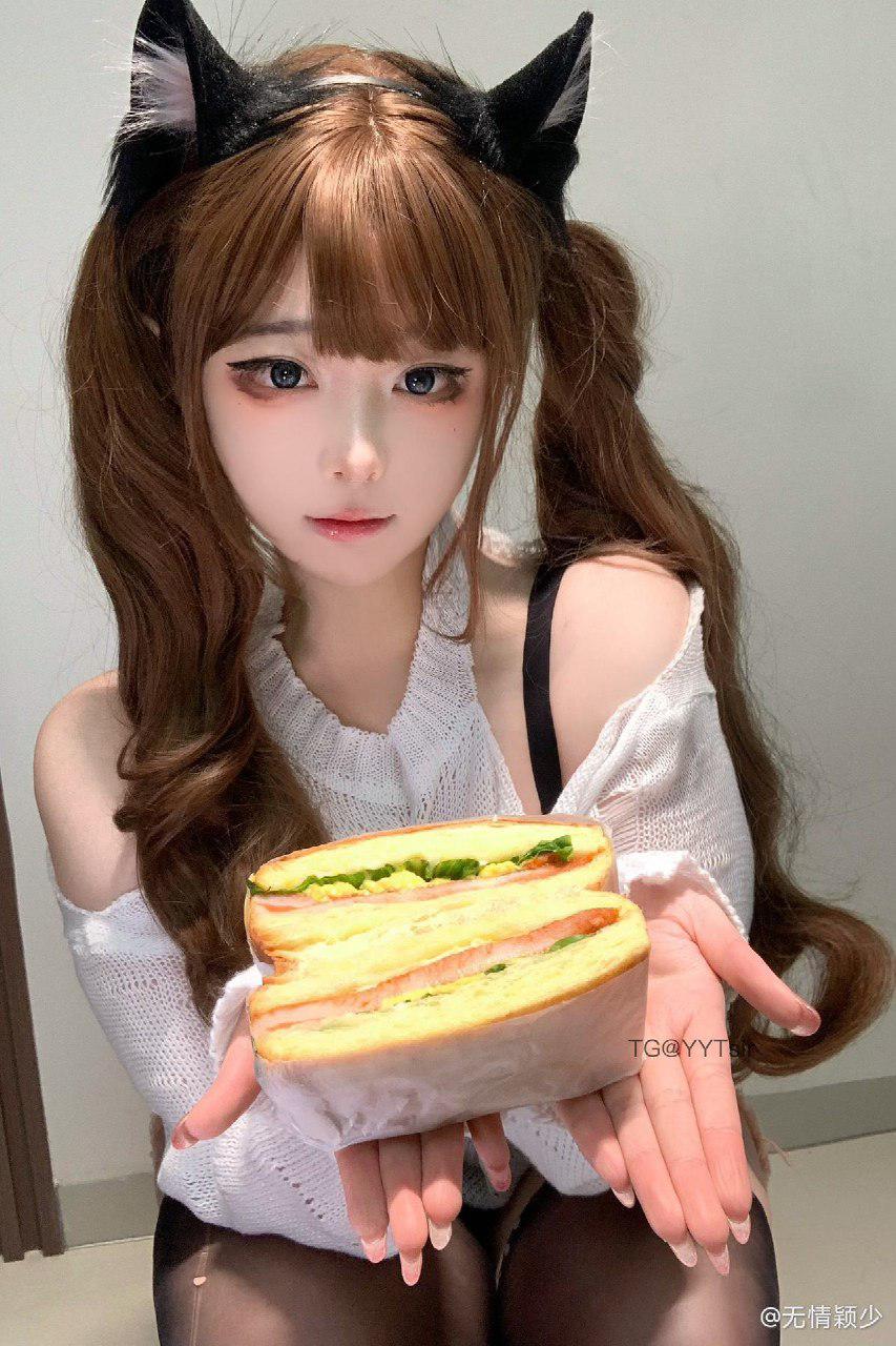 无情颖少 2024-10-30 17:05:05 男友视角🤤刺裸 丝足诱惑～女王即视感  第8张