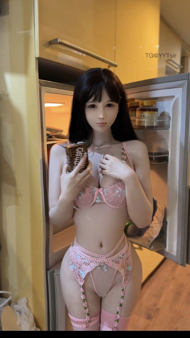 无欲无求的推土君 2024-11-22 11:17:11 这一组太好看 馨馨酱 第2张