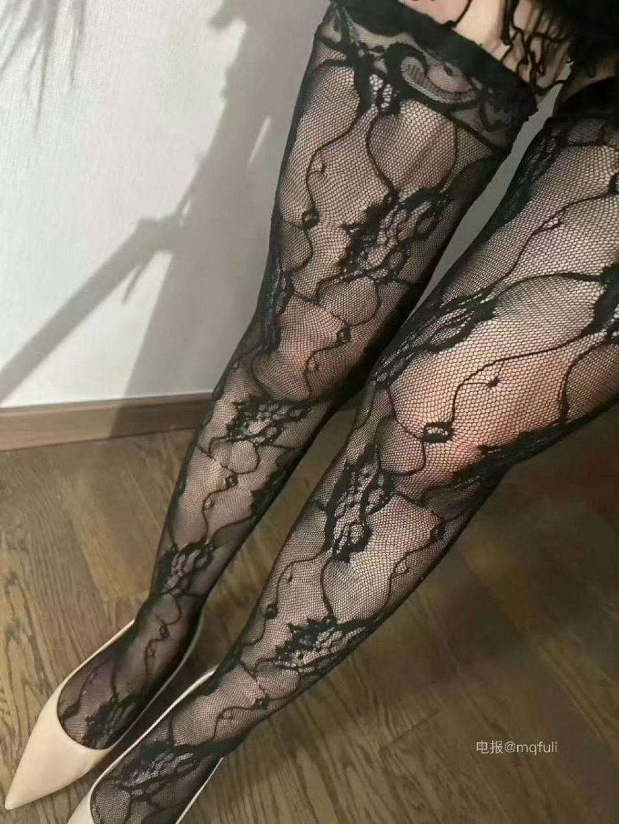 半糖很乖 2024-12-26 14:10:15 ❤️VIP贴❤️12月系 半颗糖 第4张