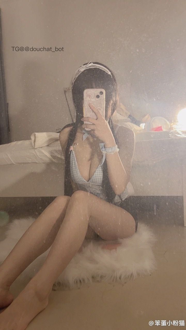 笨蛋小粉猫 2024-12-07 21:51:15 这个姿势好看吗 第5张