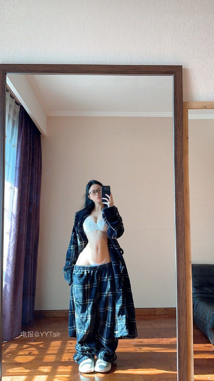 俏妞qiaoniuTT 2025-01-17 13:24:12 巨蜜臀娘👅 第5张