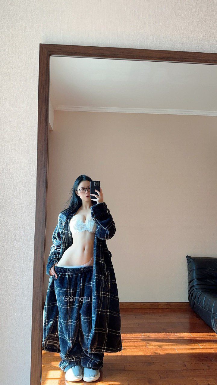 俏妞qiaoniuTT 2025-01-17 13:24:12 巨蜜臀娘👅 第6张