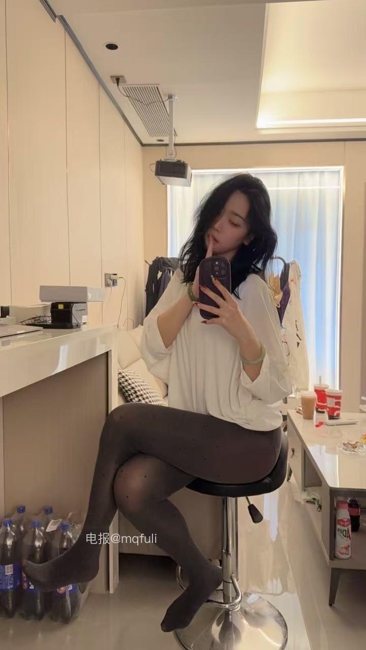 小欠很猛秘密基地 2025-02-27 16:57:58 有想看的风格可以评论哦 第4张