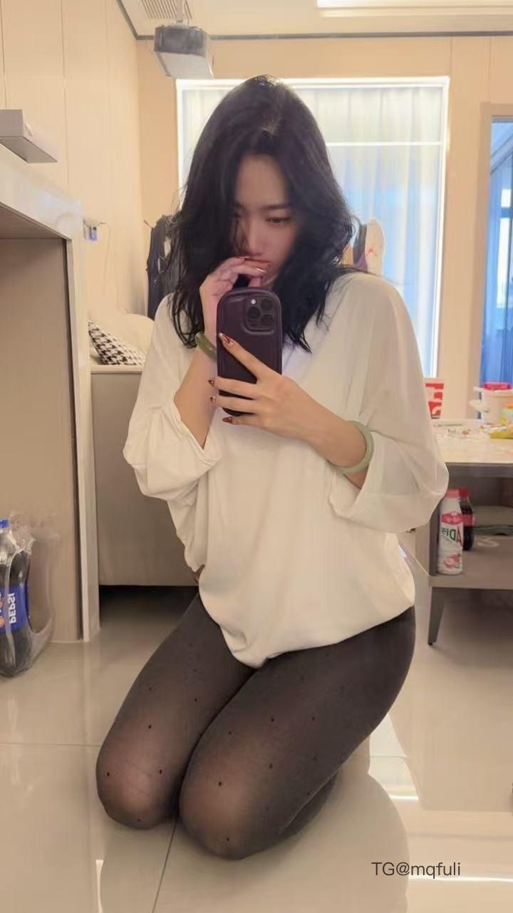 小欠很猛秘密基地 2025-02-27 16:57:58 有想看的风格可以评论哦 第6张