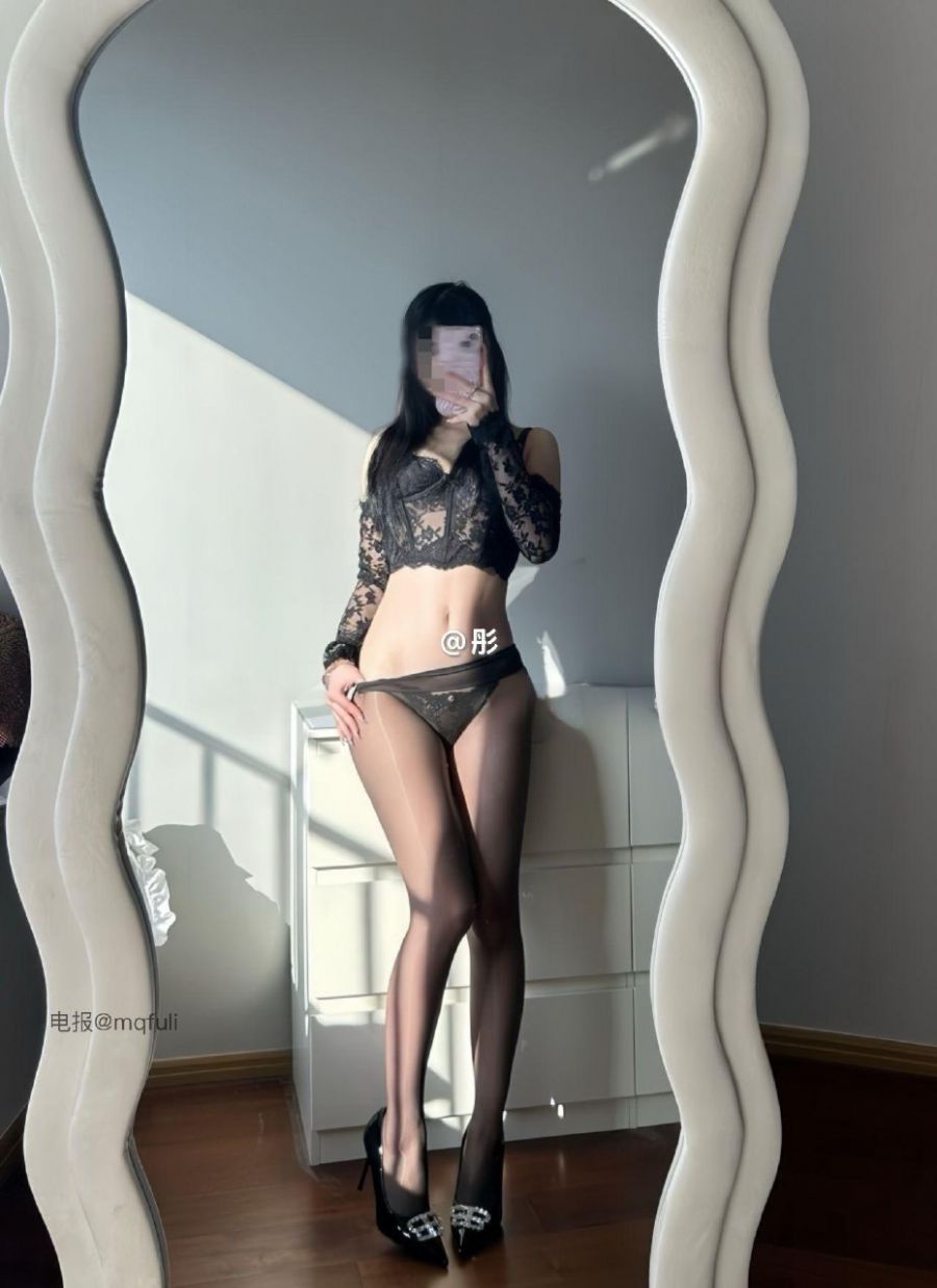 吃小熊饼干 2025-03-07 01:25:35 这个姿势怎么样QAQ 第2张