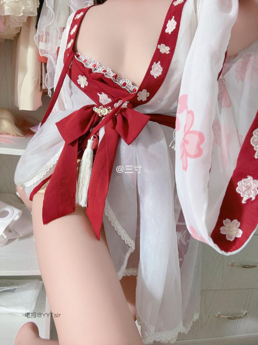 抖音三寸 2025-04-01 21:43:01 图片 第1张