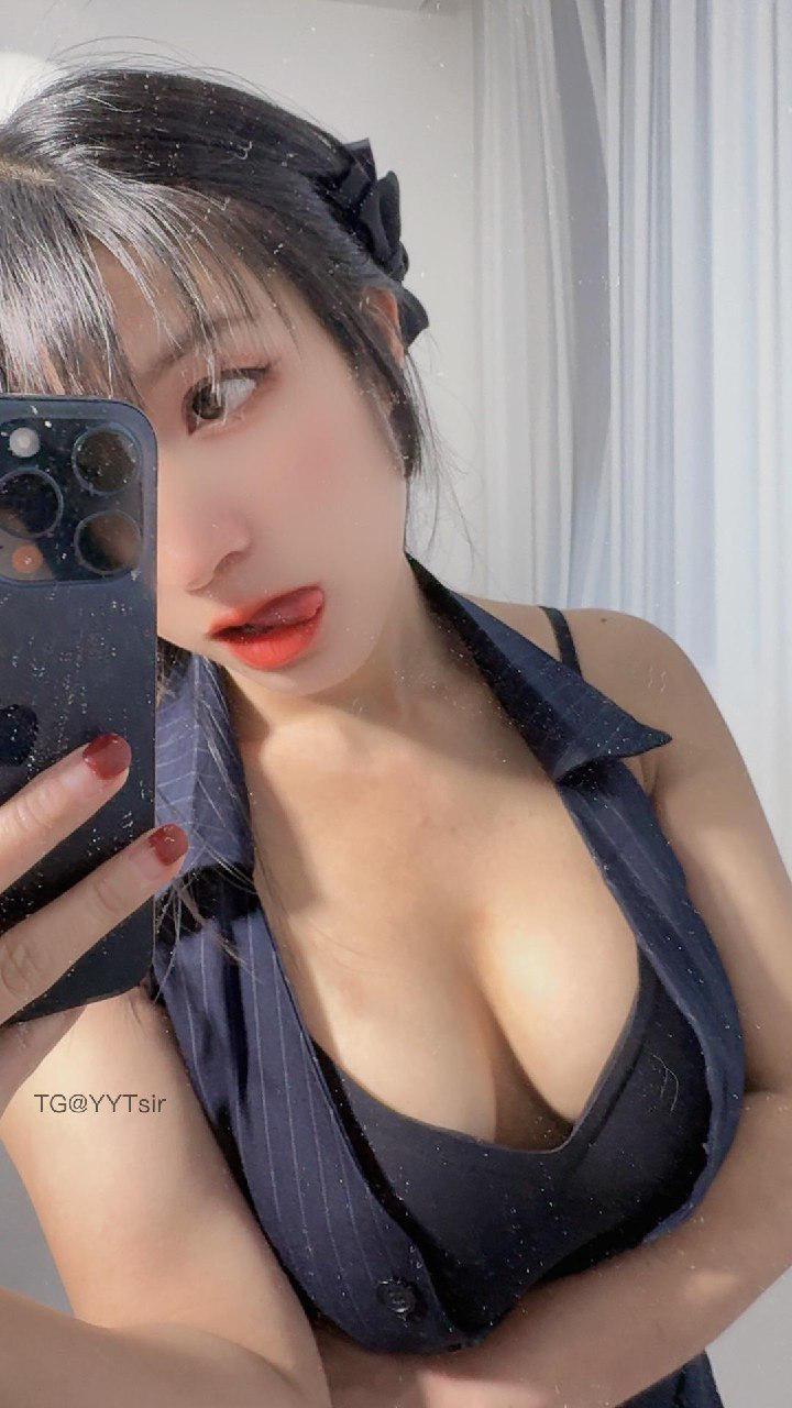 哈尼圈子 2025-04-05 14:34:41 VIP月卡❤️你们喜欢的照片 第5张