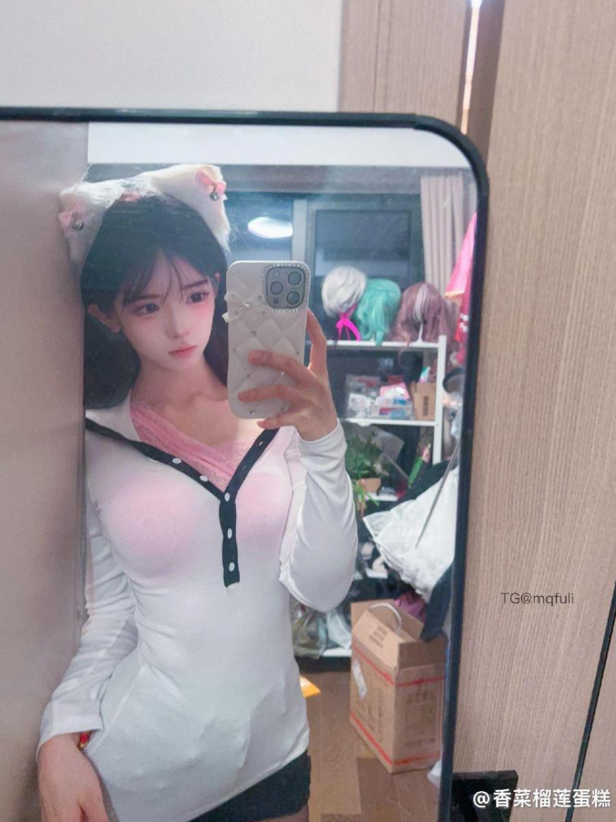 卿风的秘密 2025-04-02 23:59:00 我建议你早点喜欢我 卿风 第2张