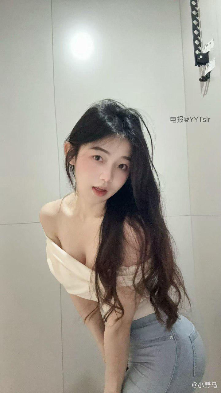 是小野马 2025-04-25 23:56:56 没想到平日里高冷的野马竟然是个大反差 第1张