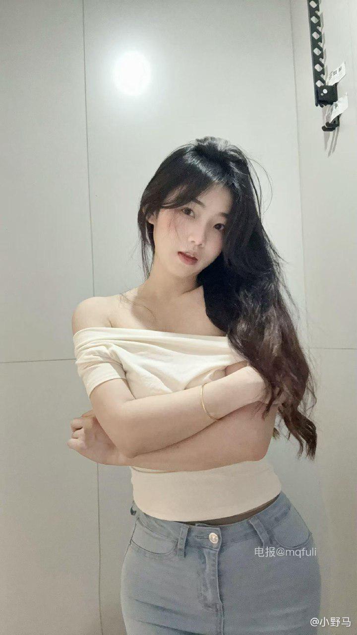 是小野马 2025-04-25 23:56:56 没想到平日里高冷的野马竟然是个大反差 第2张