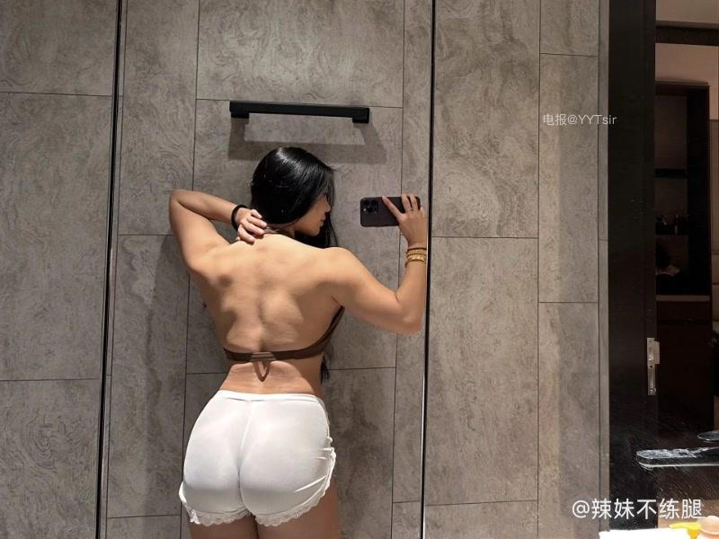 辣妹不练腿 2025-05-01 20:56:57 Vip专享帖 超好看图集来啦 超乖辣妹🙈 第2张