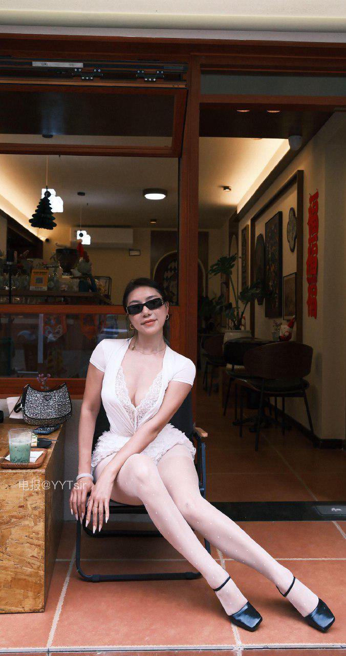 鹿瑶 2025-05-07 09:43:45 不要叫我宝宝，你知道的我最吃这一套