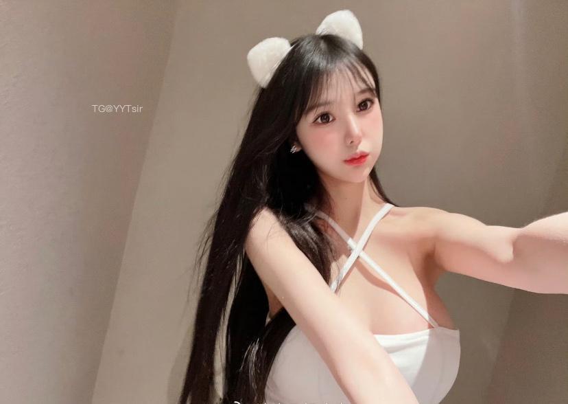 沈汝凡超哇噻 2025-05-15 02:18:10 连拍