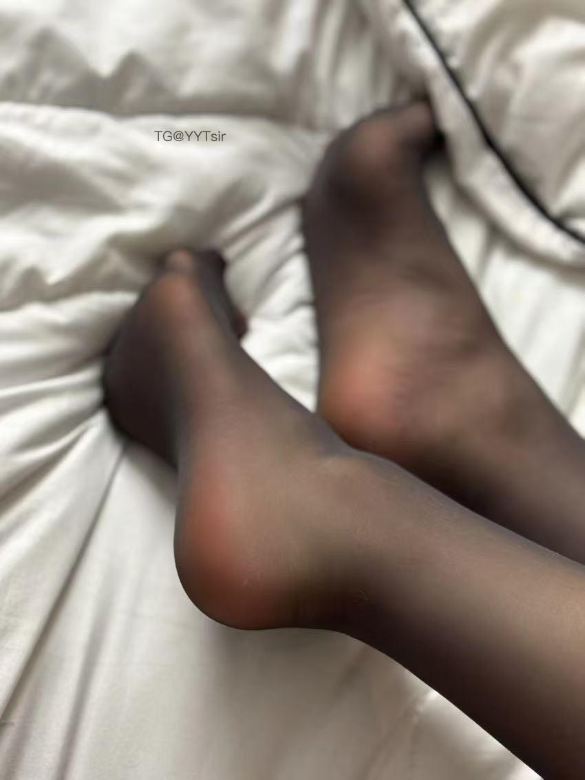 肚脐小师妹的小圈子 2025-05-16 13:10:11 VIP月卡❤️你们喜欢的照片 肚脐小师妹 第4张