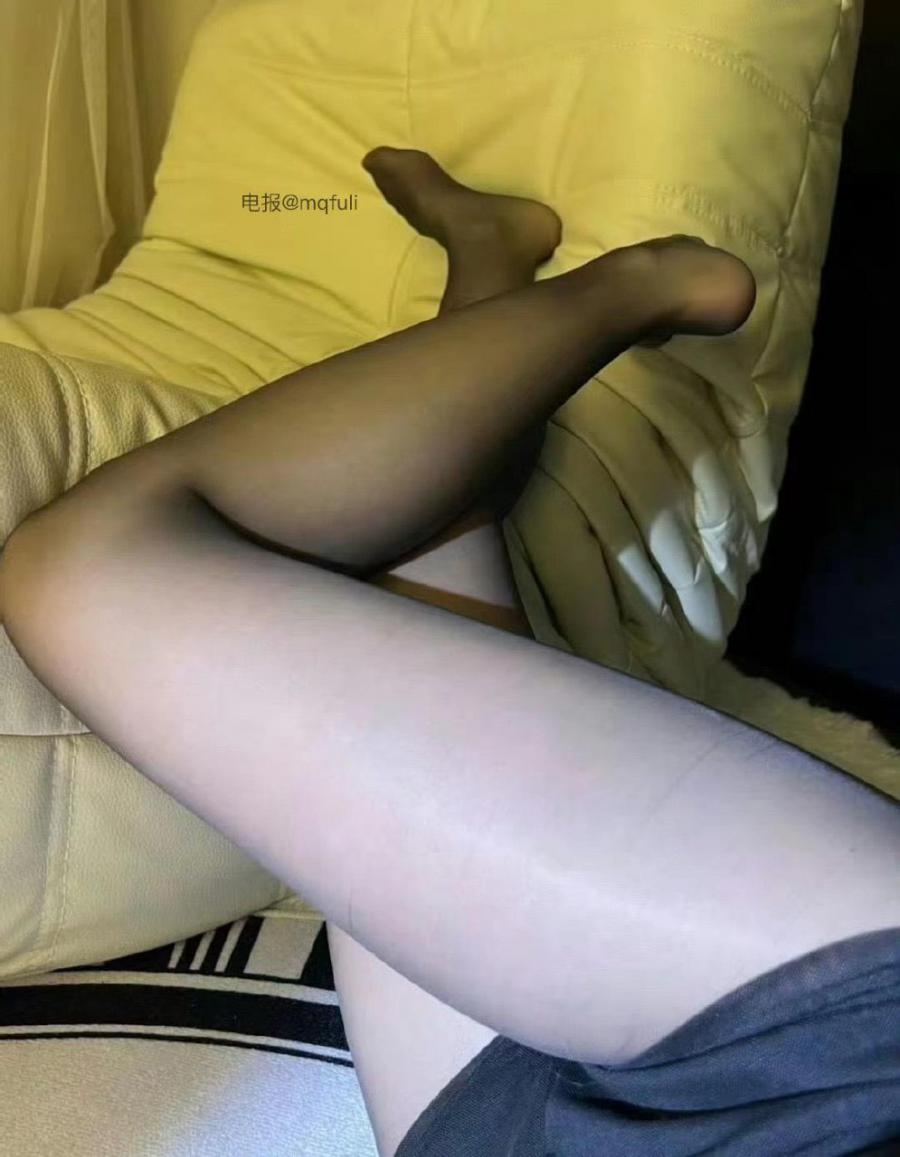 肚脐小师妹的小圈子 2025-05-16 13:10:11 VIP月卡❤️你们喜欢的照片 肚脐小师妹 第2张