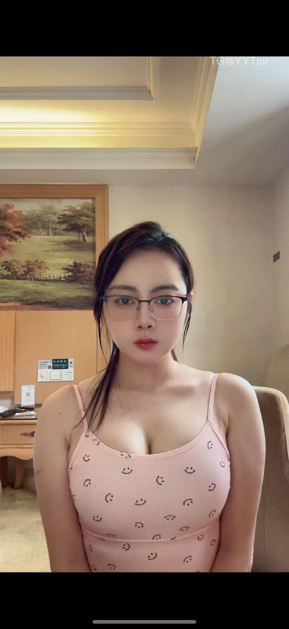 米籽圈子 2025-05-16 16:00:50 VIP月卡❤️你们喜欢的照片 第2张