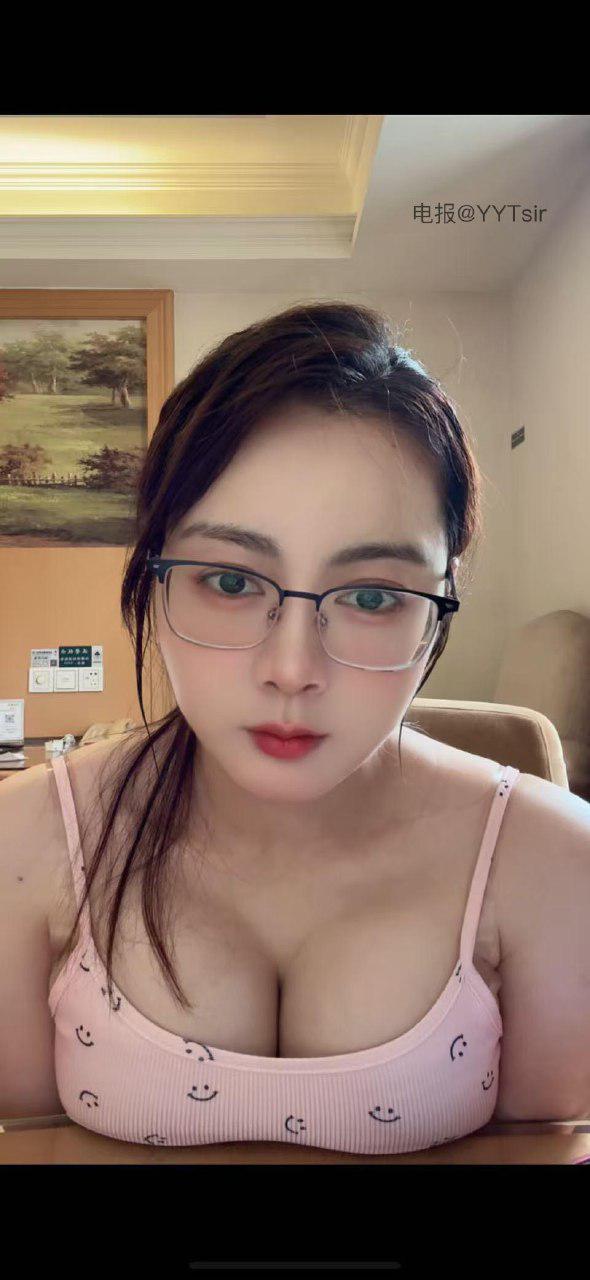 米籽圈子 2025-05-16 16:00:50 VIP月卡❤️你们喜欢的照片 第8张