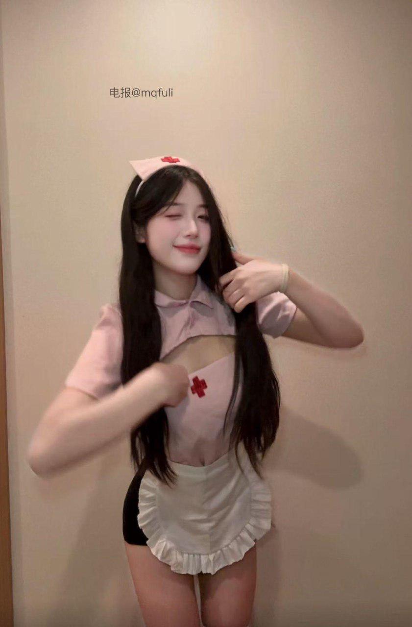 静静爱吃糖呀 2025-05-16 09:45:40 你其实不是喜欢星座 是我吧