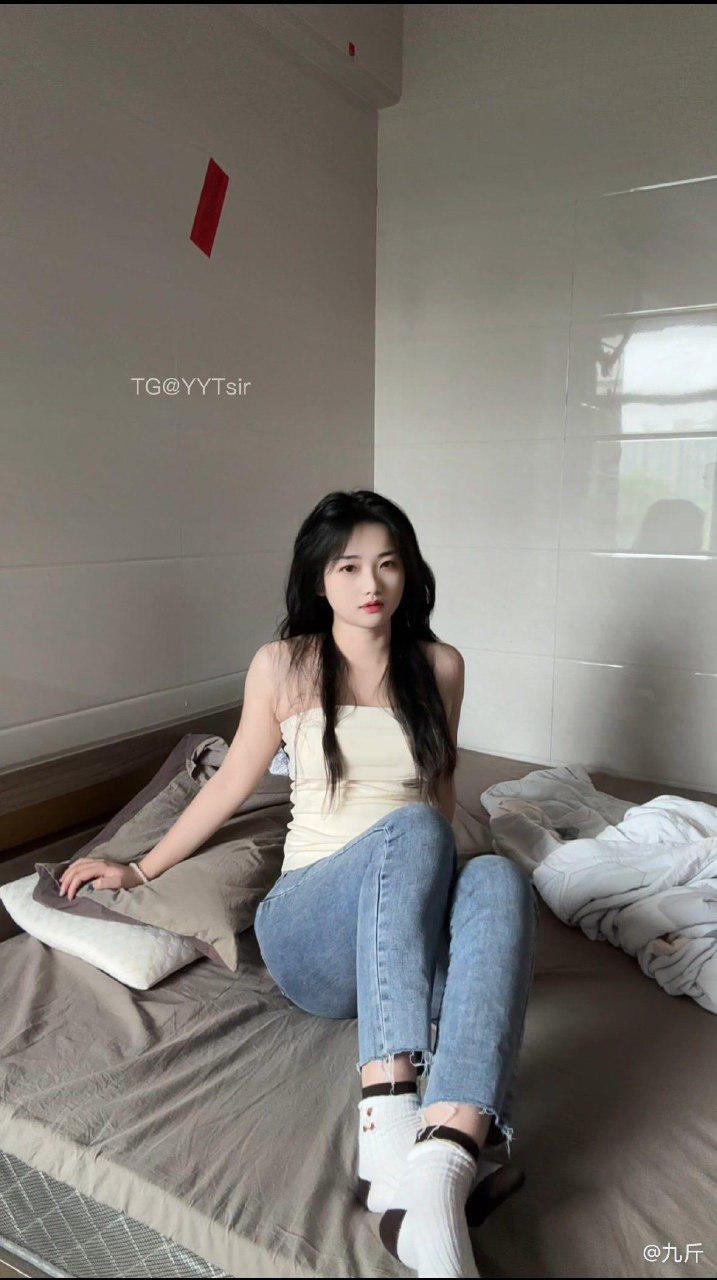 今天是九斤明哥 2025-05-16 16:16:00 今天的九斤…..嗯～ 九斤明哥 第2张