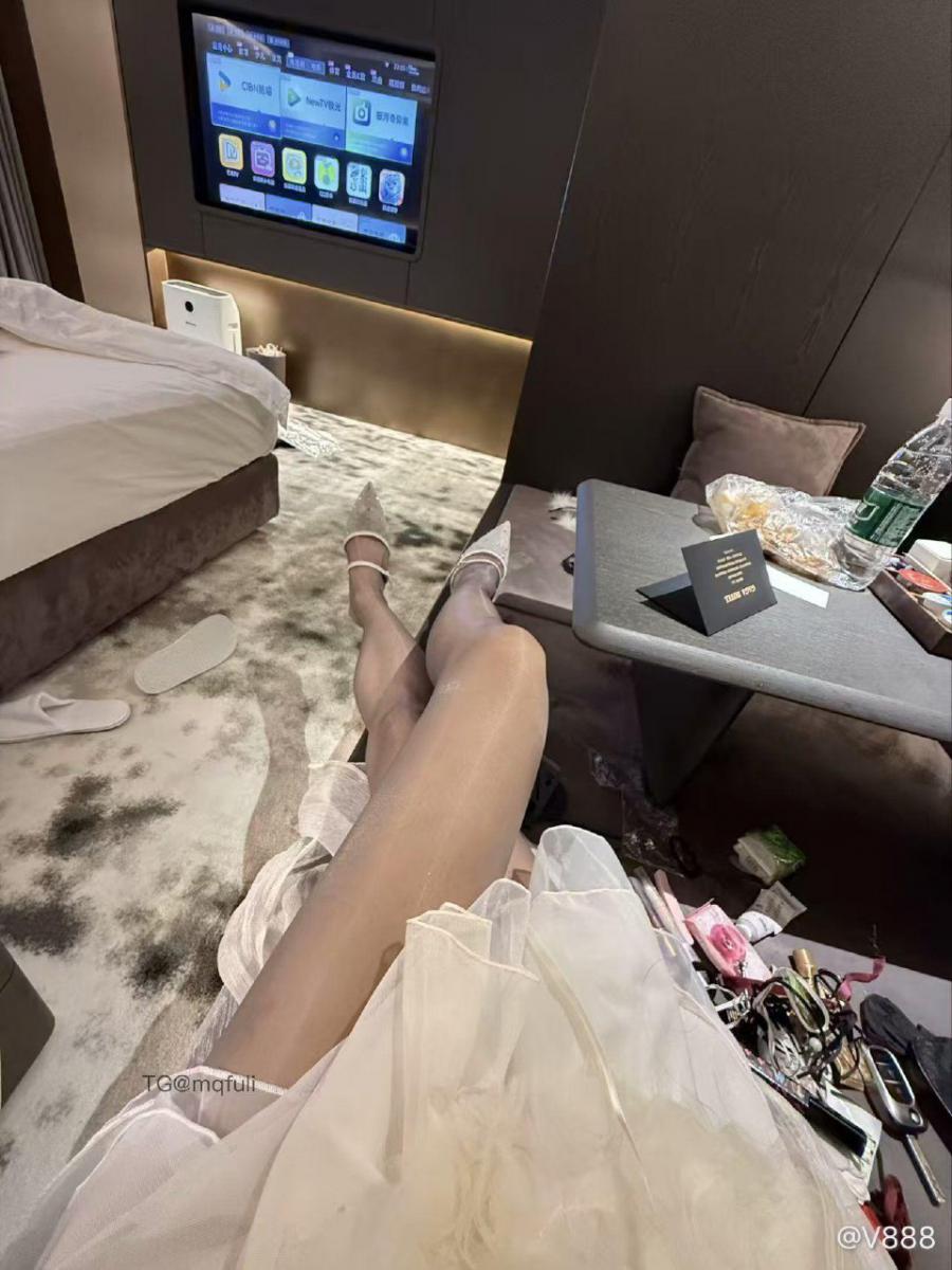 V888的秘密基地 2025-05-17 19:28:58 喜欢吗 拿下我 就是你的😜 第3张