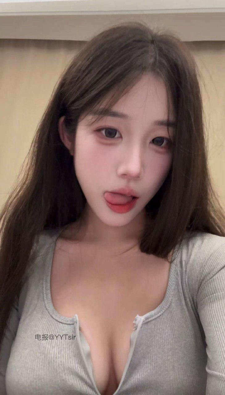 静静爱吃糖呀 2025-05-19 09:58:50 今日份