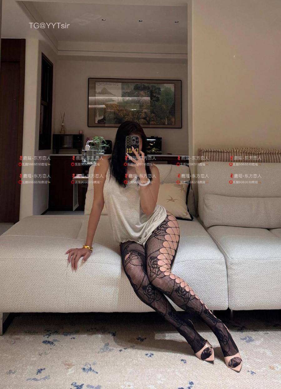 鹿瑶 2025-05-20 05:20:00 520 你爱我吗❤️