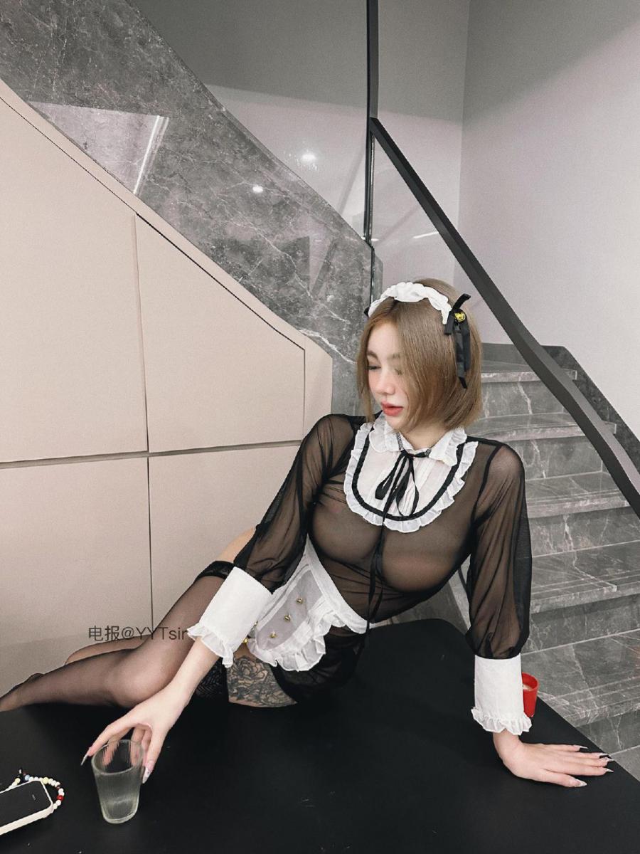 凌凌七DL 2025-05-18 17:21:44 付费贴 金色短发女仆诱惑😍在房子里自嗨 第9张