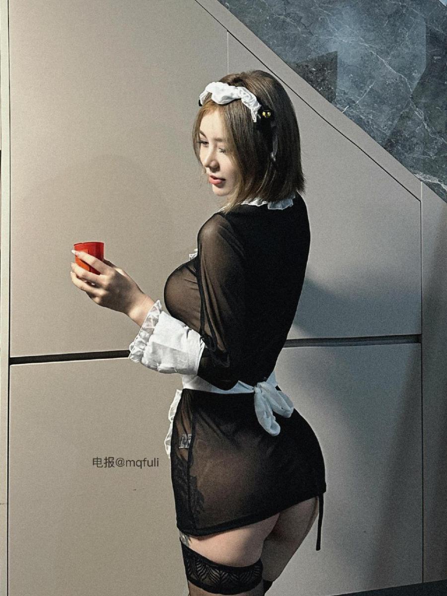 凌凌七DL 2025-05-18 17:21:44 付费贴 金色短发女仆诱惑😍在房子里自嗨 第7张