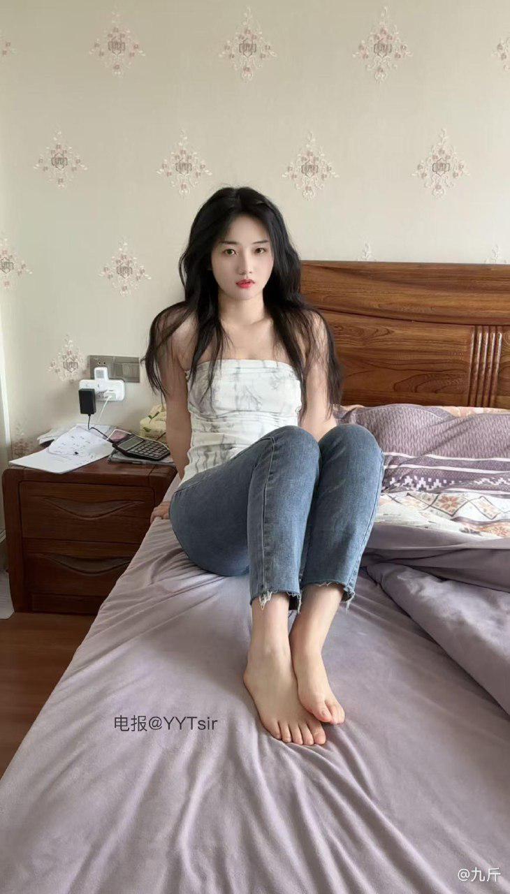 今天是九斤明哥 2025-05-21 18:00:00 能叫你老公吗 我看你老婆也是这么叫的 九斤明哥 第1张