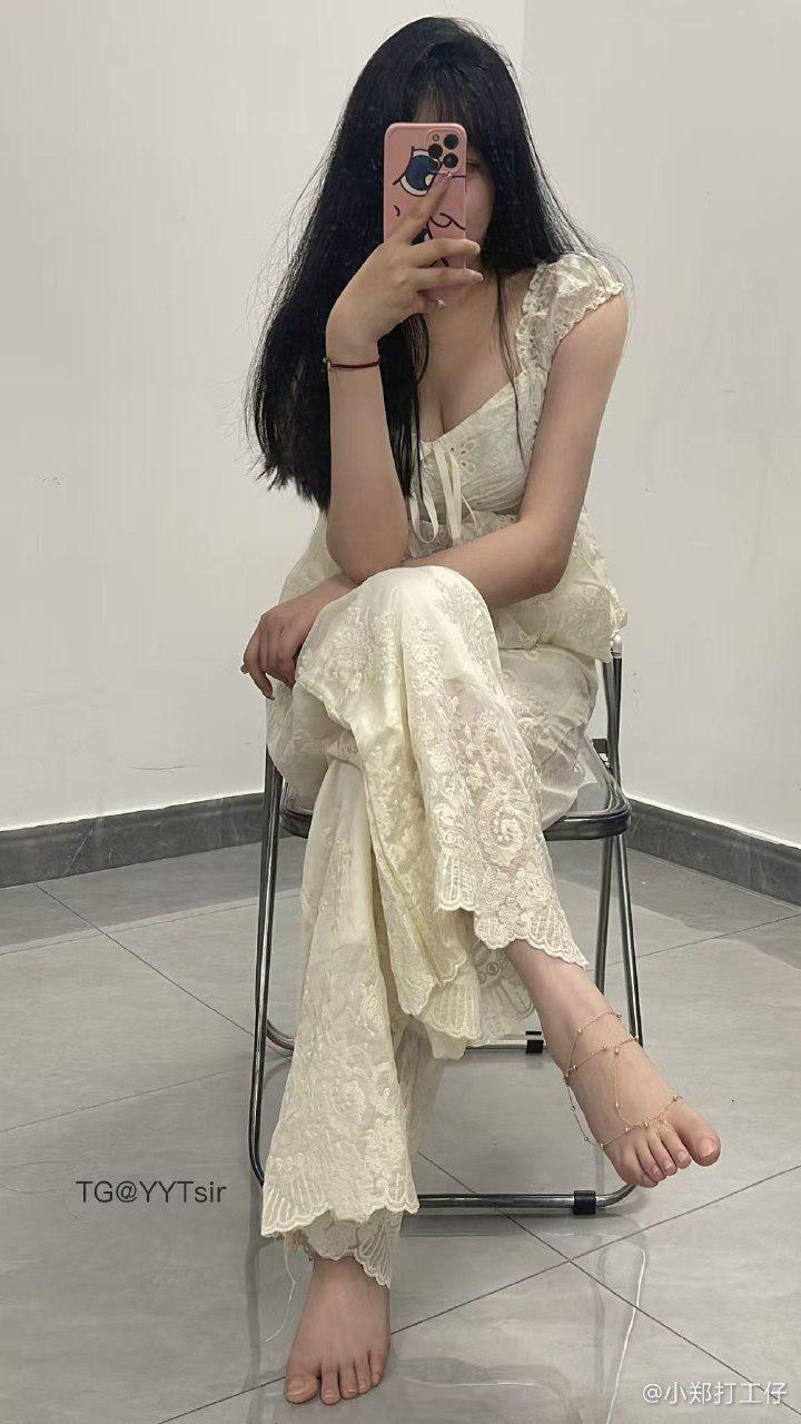 小郑打工仔 2025-05-22 19:55:55 最近有在勤更 老公去哪里了?👿 第1张