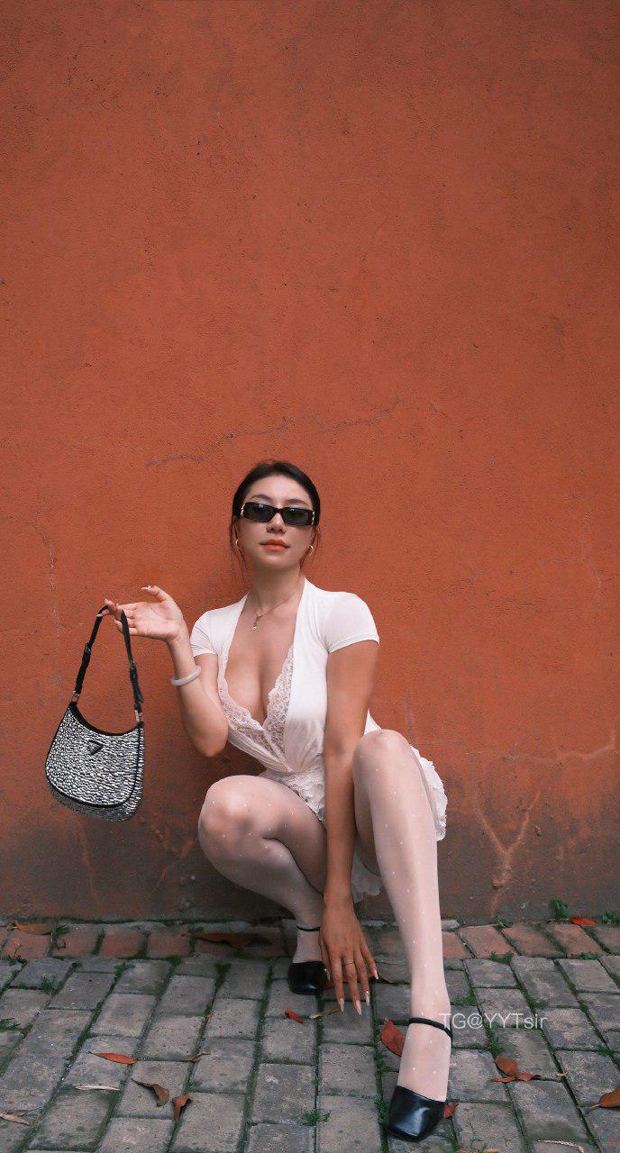 鹿瑶 2025-05-07 09:43:45 日期之前微密圈 资源合集 照片100p