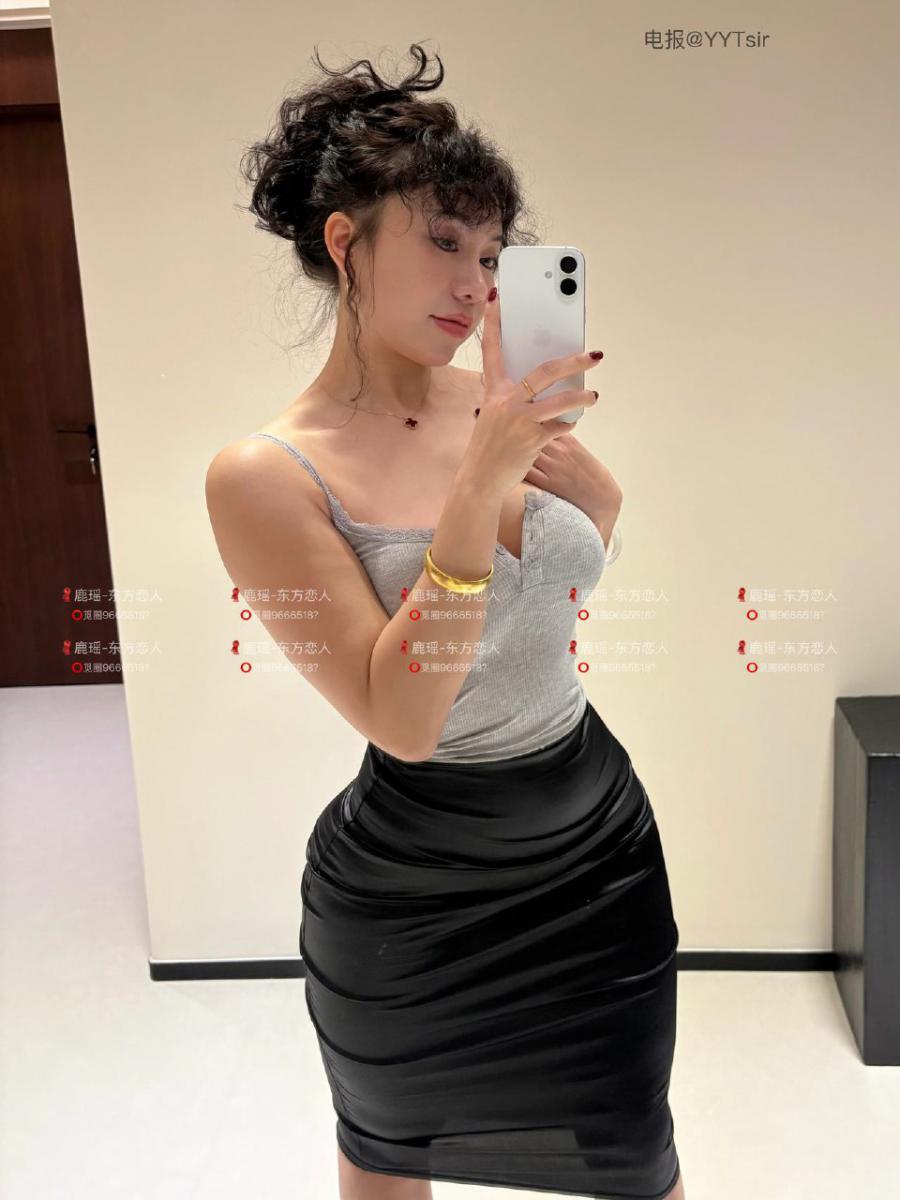 鹿瑶 2025-05-07 09:43:45 日期之前微密圈 资源合集 照片100p 第55张