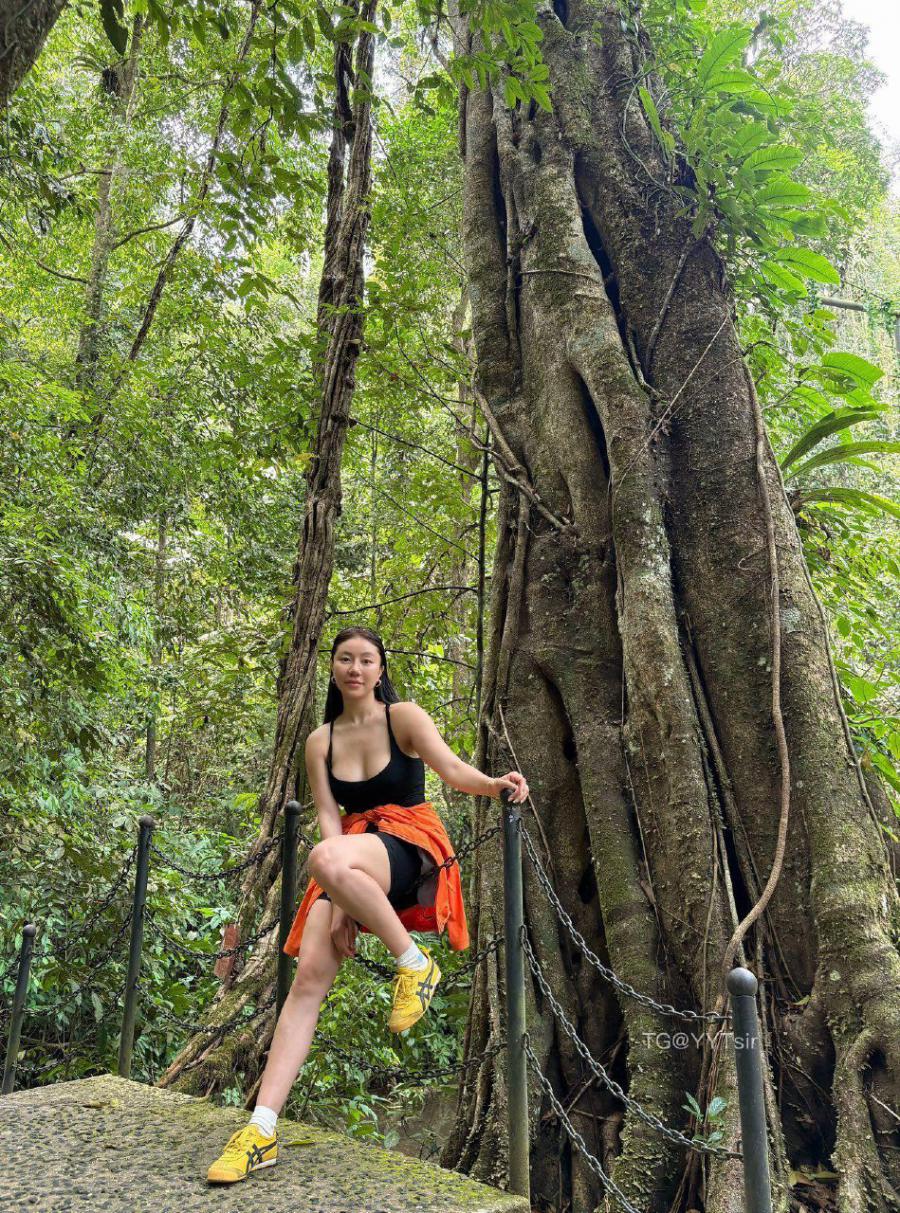 鹿瑶 2025-05-07 09:43:45 日期之前微密圈 资源合集 照片100p 第100张