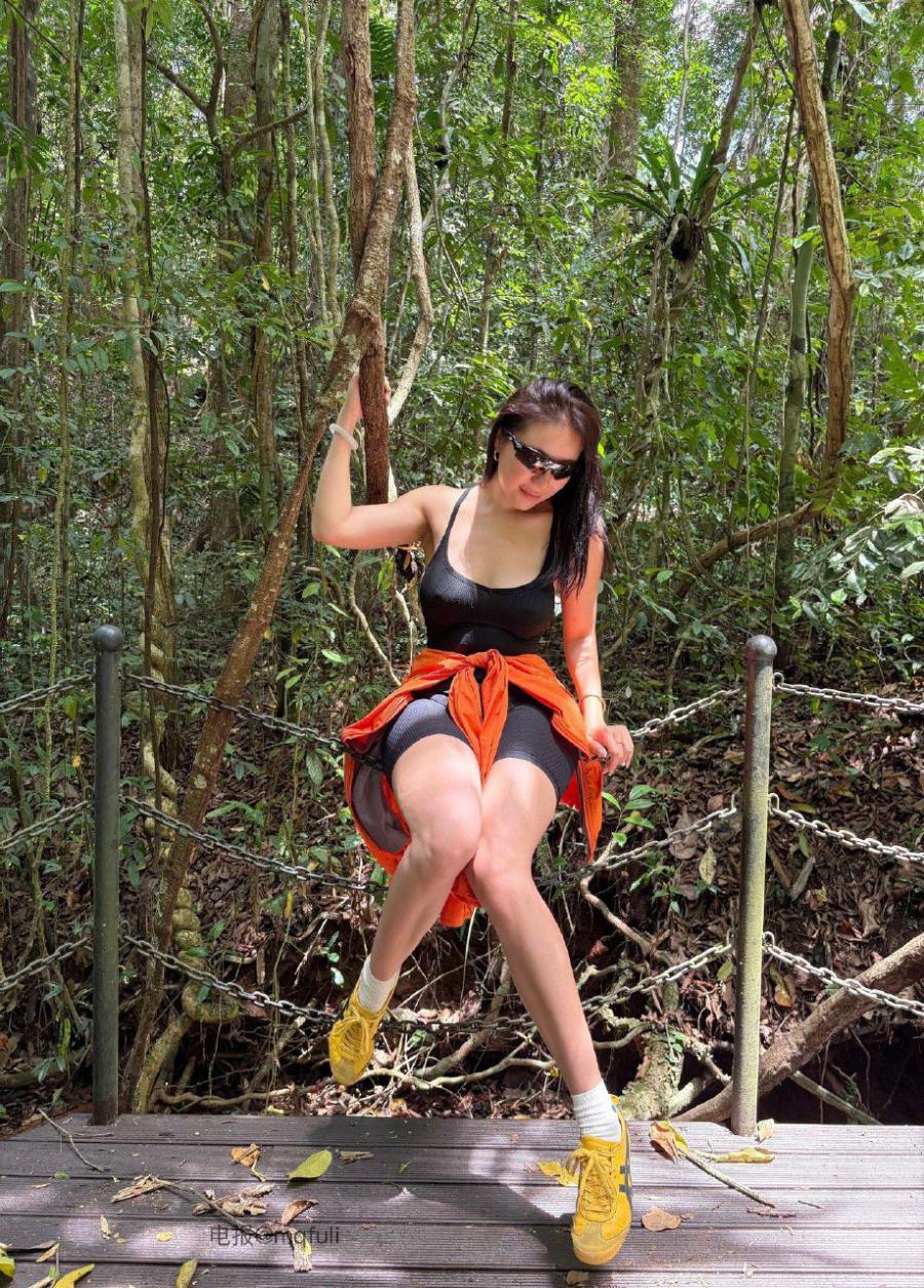 鹿瑶 2025-05-07 09:43:45 日期之前微密圈 资源合集 照片100p 第98张