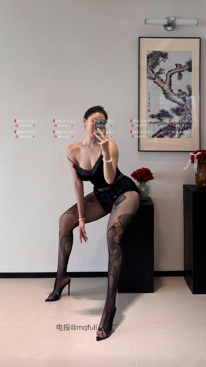 鹿瑶 2025-05-22 15:26:29 日期之前微密圈 资源合集 照片52p 第6张