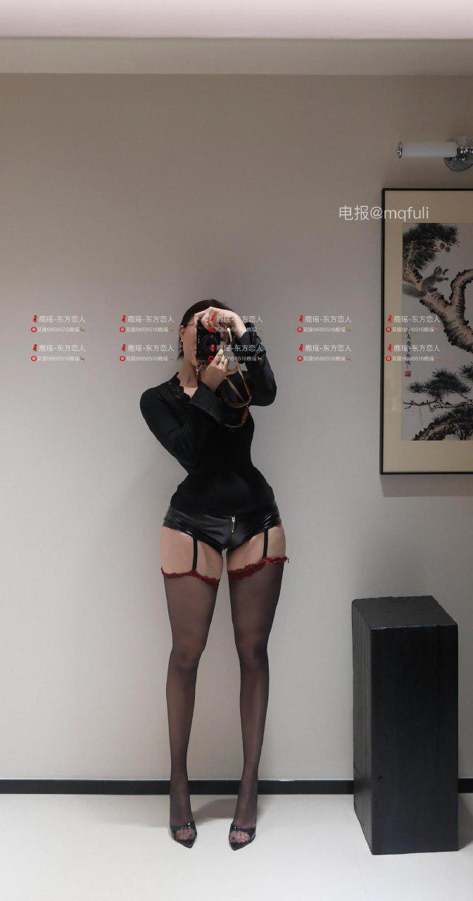 鹿瑶 2025-05-22 15:26:29 日期之前微密圈 资源合集 照片52p 第32张