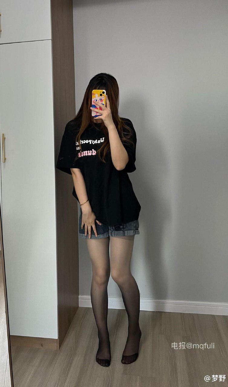 梦梦野呀 2025-05-25 11:32:56 照片 第1张