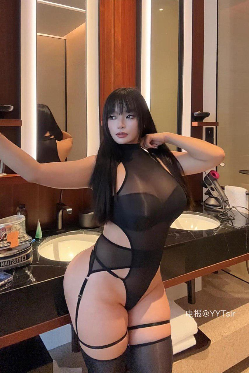 奈奥米Naomi 截止2025-06-04前 照片402p 第239张